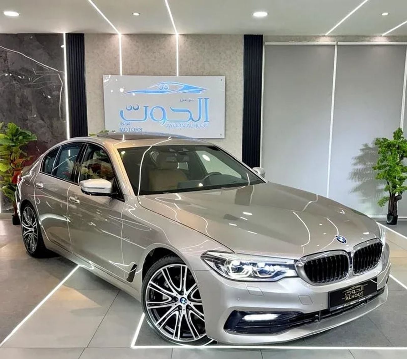 BMW 530i M Sport 2.0L LOVELY BMW 530i SPORT LINE || GCC || F.S.H at BMW || TOP RANGE || ACCIDENTS FREE