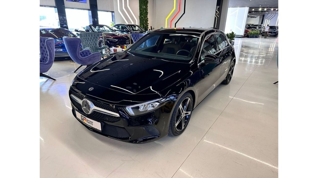 Mercedes-Benz A 200 Premium 2018 Mercedes-Benz A200 GCC is a stylish and dynamic hatchback that offers a blend of luxury