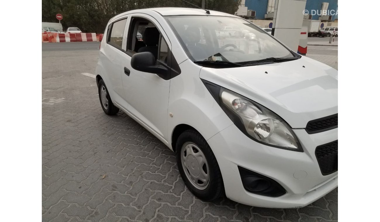 Chevrolet Spark gcc 1.4 fully auto family use car