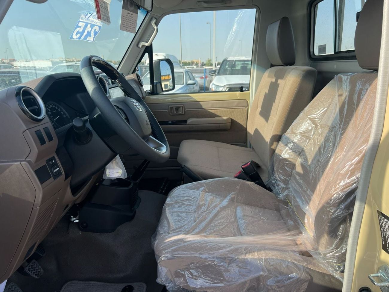 تويوتا لاند كروزر بيك آب Std 4.0L Single Cab Utility 4WD