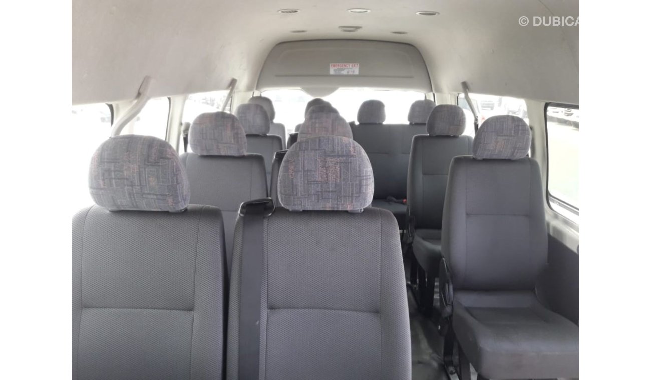 Toyota Hiace Hiace Commuter RIGHT HAND DRIVE (Stock no PM 715 )