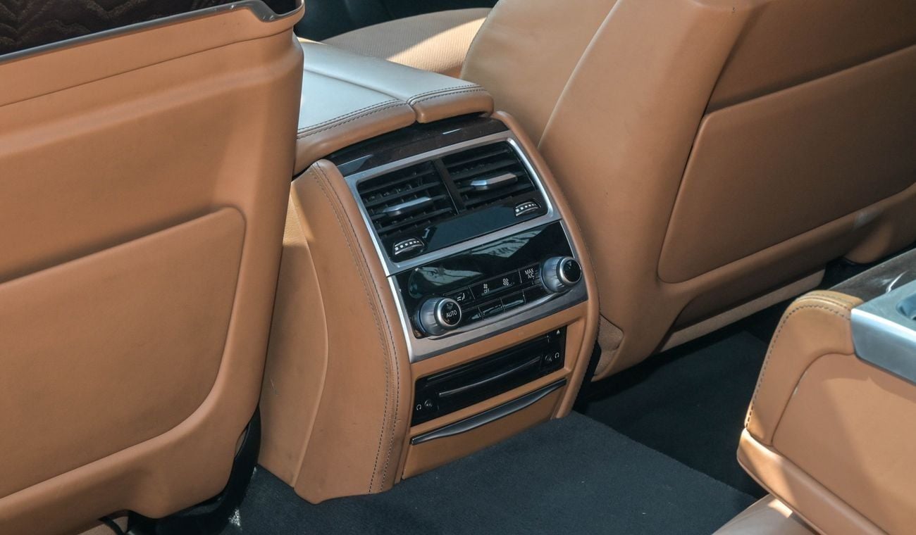 BMW 730Li EXCELLENCE