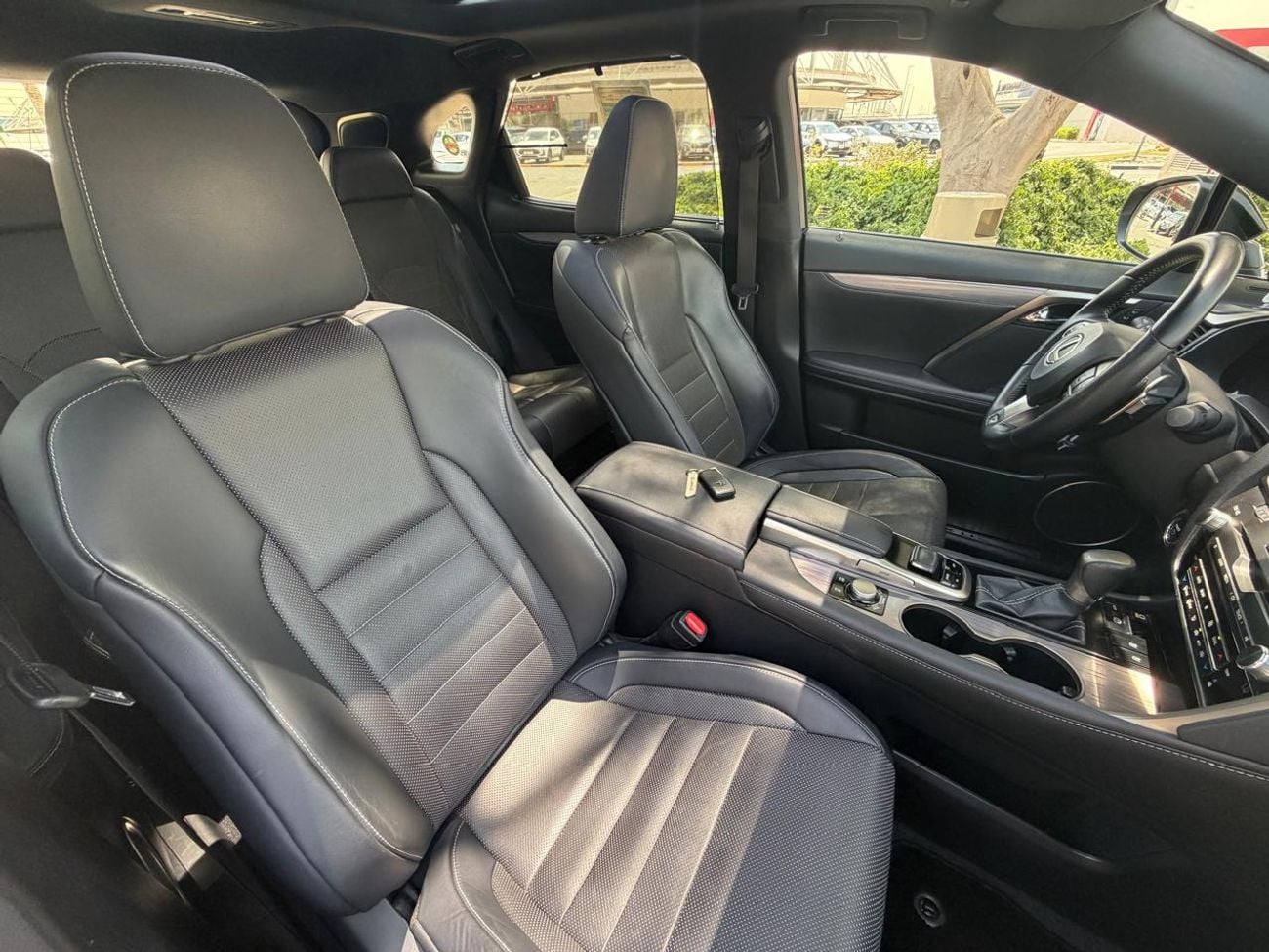 Lexus RX450h F-SPORT Lexus RX 450h F Sport 2019 | GCC Specs | Hybrid Efficiency Full Service History First Owner 2 Keys
