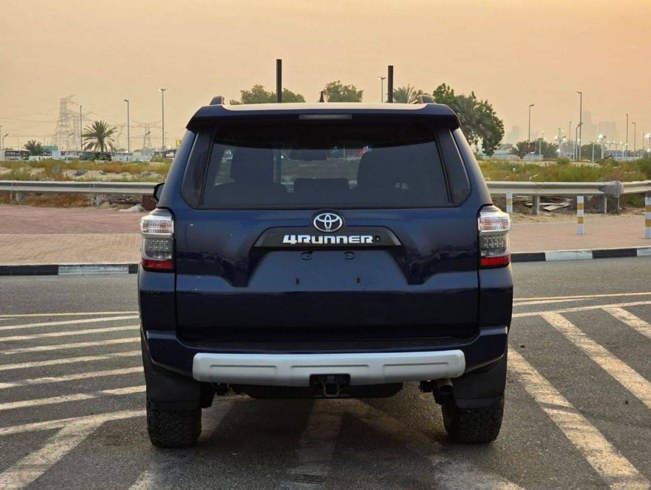 تويوتا Runner4 TRD OF ROAD