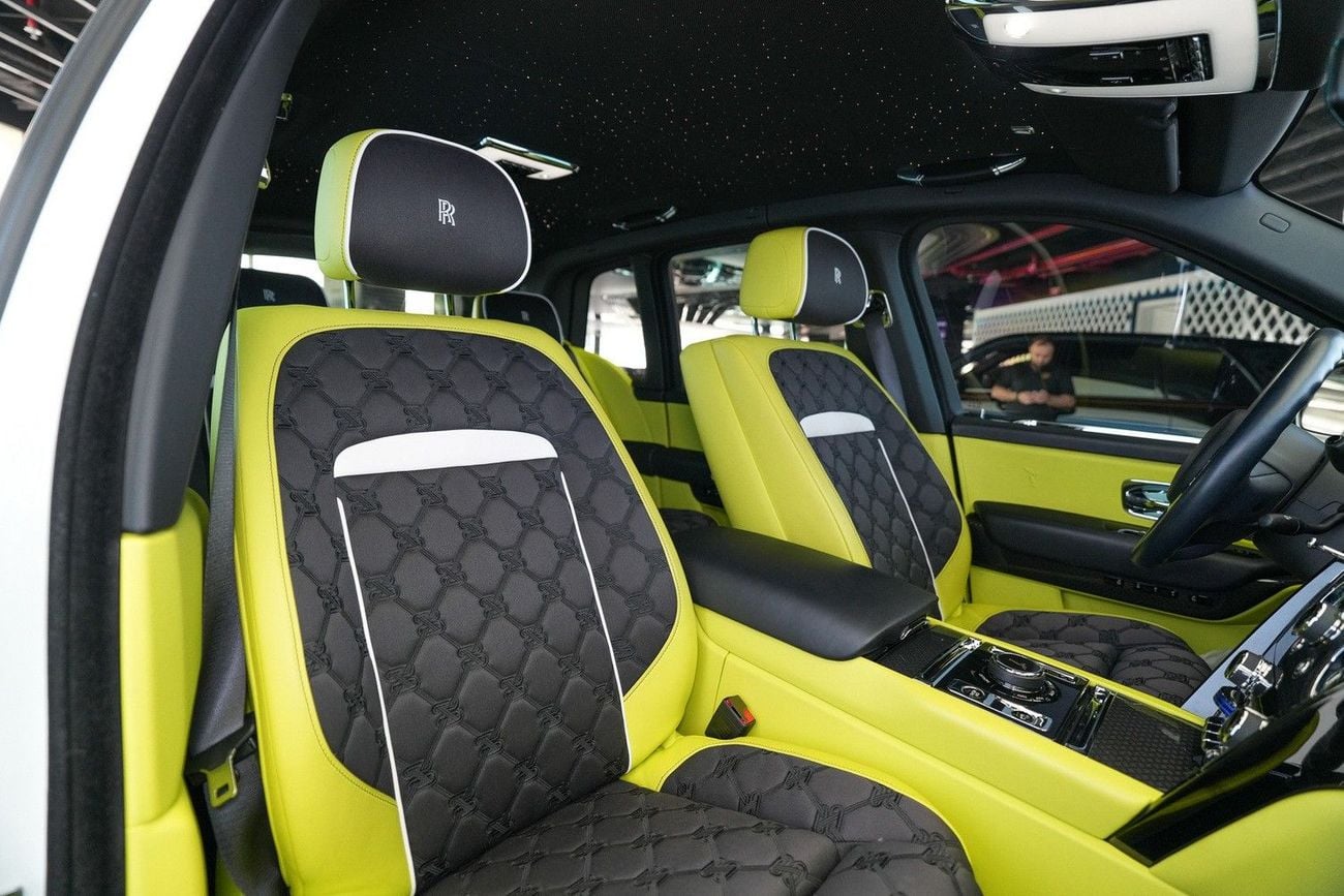 Rolls Royce Cullinan BLACK BADGE