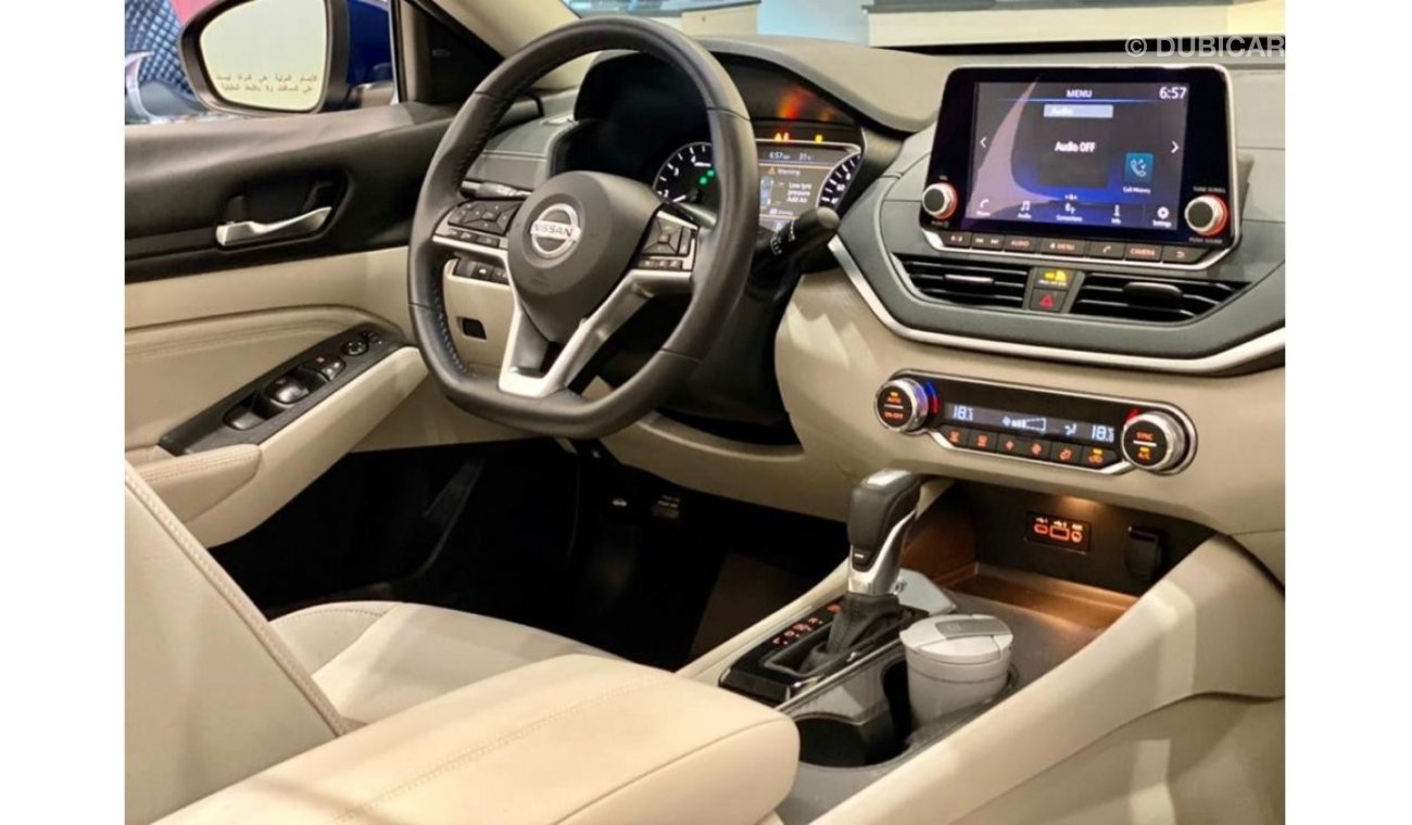 Nissan Altima 2019 Nissan Altima SV, Nissan Warranty, Low KMs, GCC
