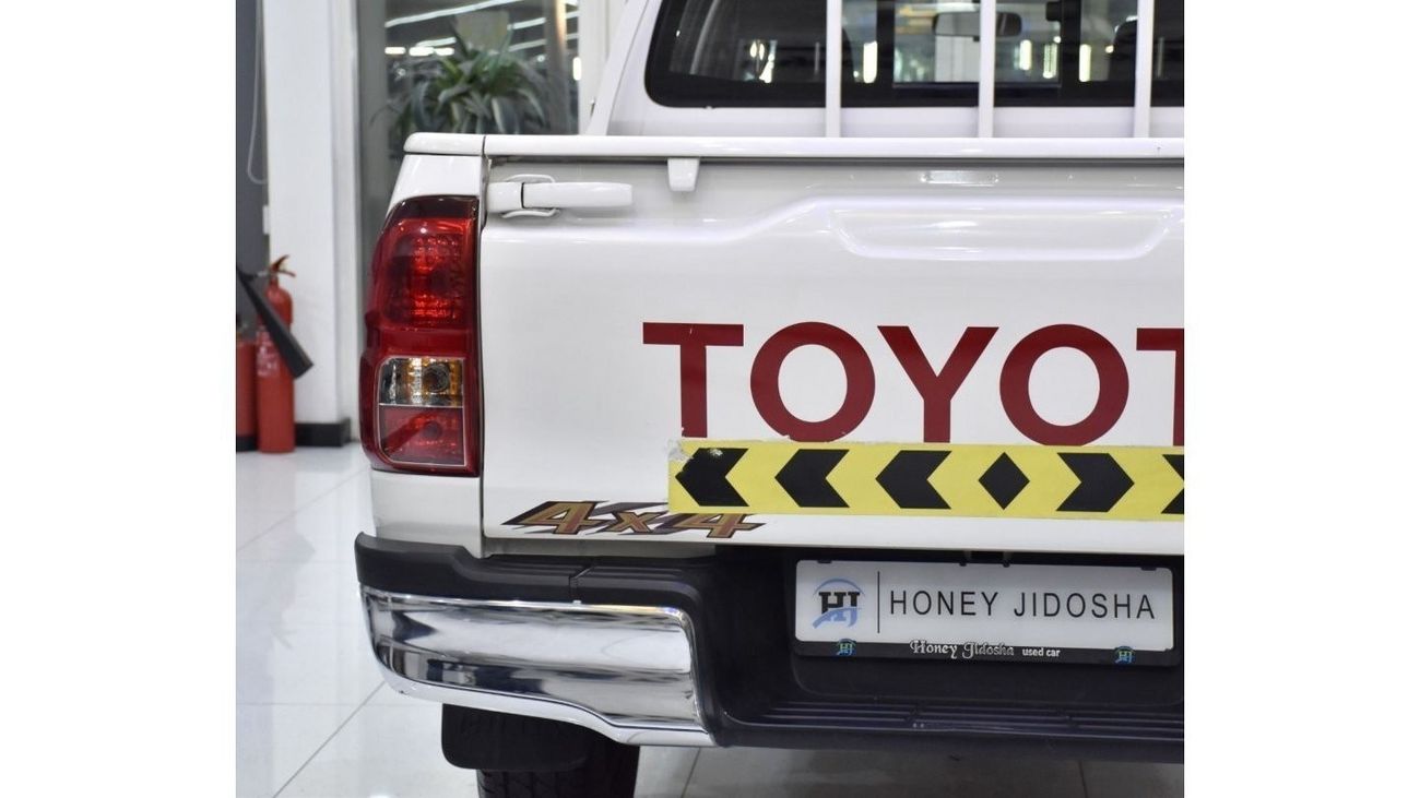 Toyota Hilux EXCELLENT DEAL for our Toyota Hilux 2.7 VVT-i ( 2021 Model ) in White Color GCC Specs