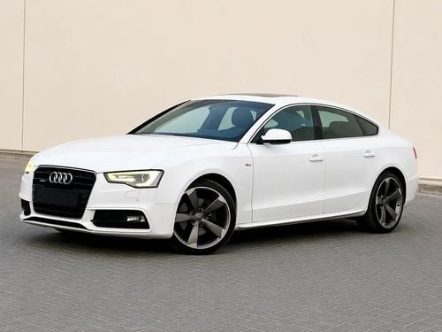 Audi A5 S-Line 2.0L TFSI GCC Specs - Excellent Condition