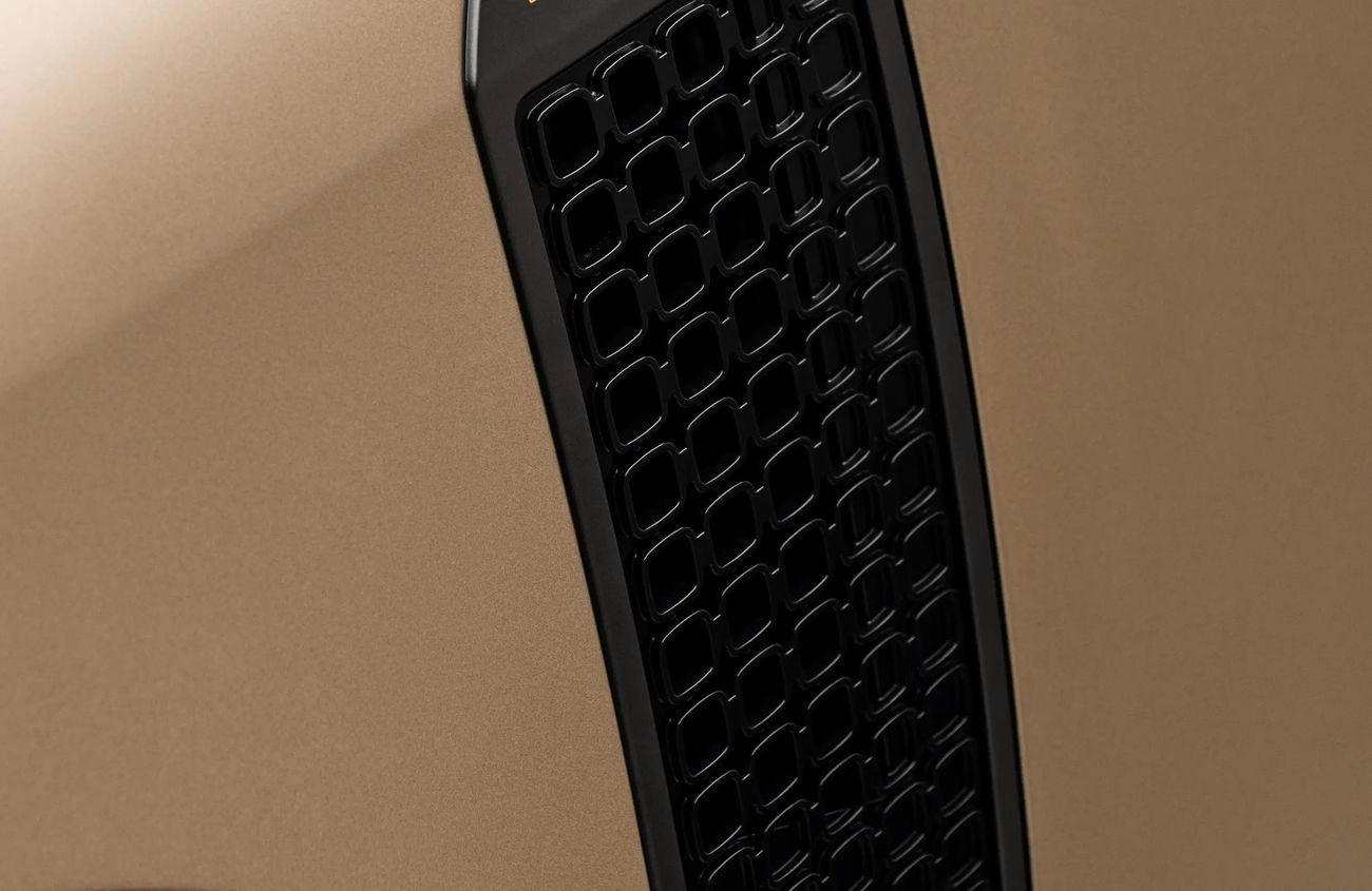 Land Rover Defender 4.4L V8 Twin-Turbo Mild Hybrid Engine