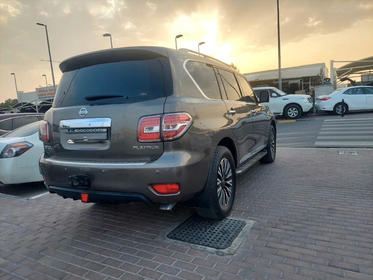 Nissan Patrol 5.6L PETROL V8 PLATINUM AUTOMATIC TRANSMISSION