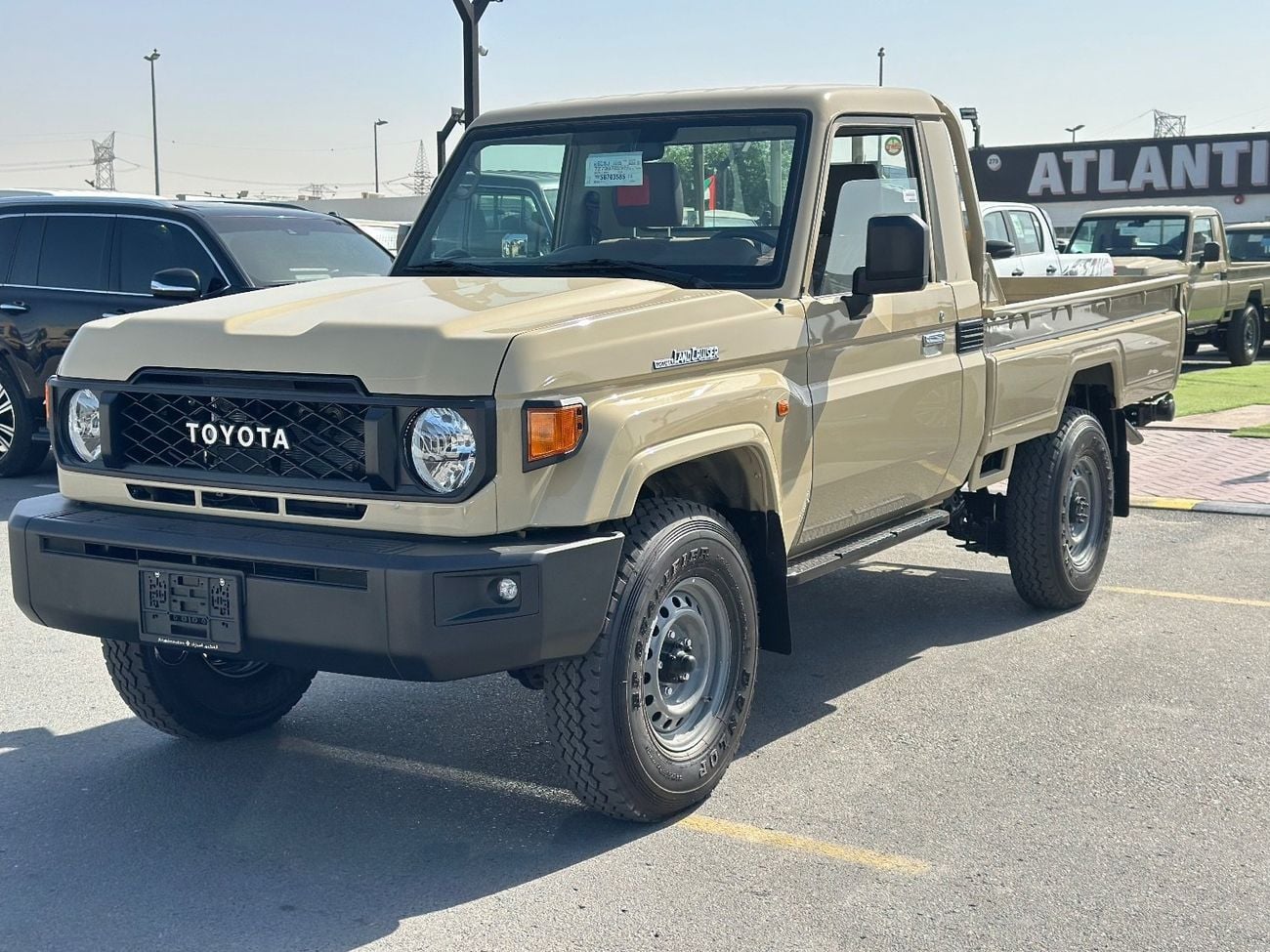 تويوتا لاند كروزر بيك آب Std 4.0L Single Cab Utility 4WD