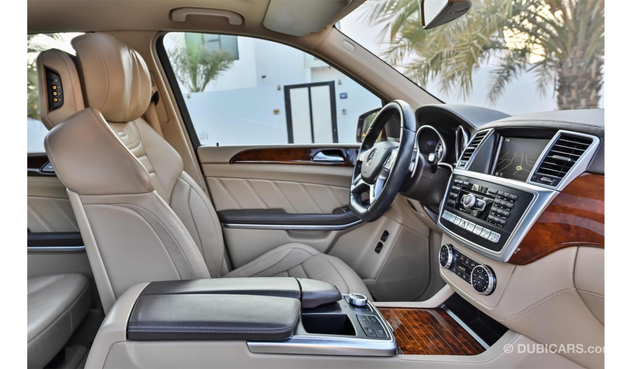 Mercedes-Benz GL 63 AMG V8 Bi Turbo |  2,330 P.M | 0% Downpayment | Full Option | Exceptional Condition