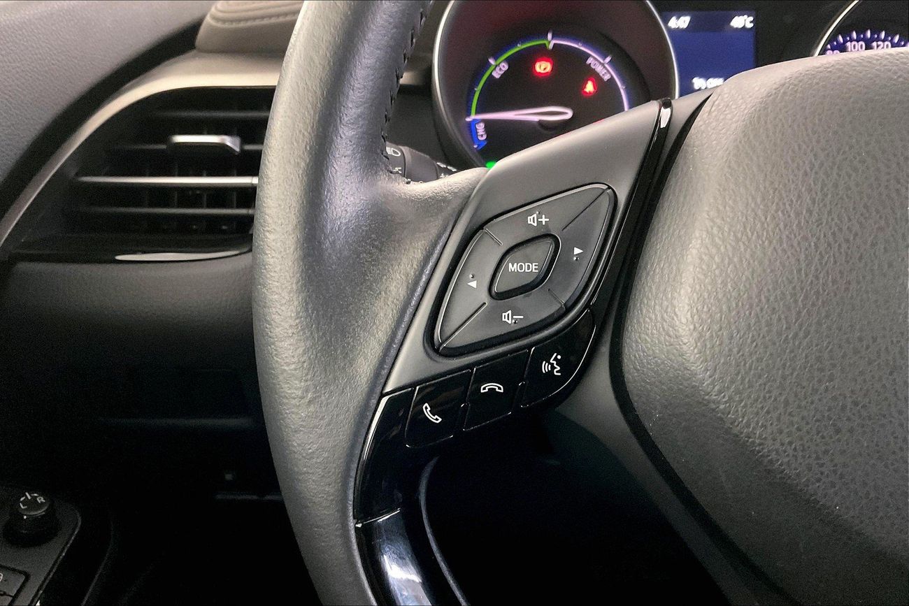 Toyota CHR VX | Guaranteed Warranty | 0 Down Payment