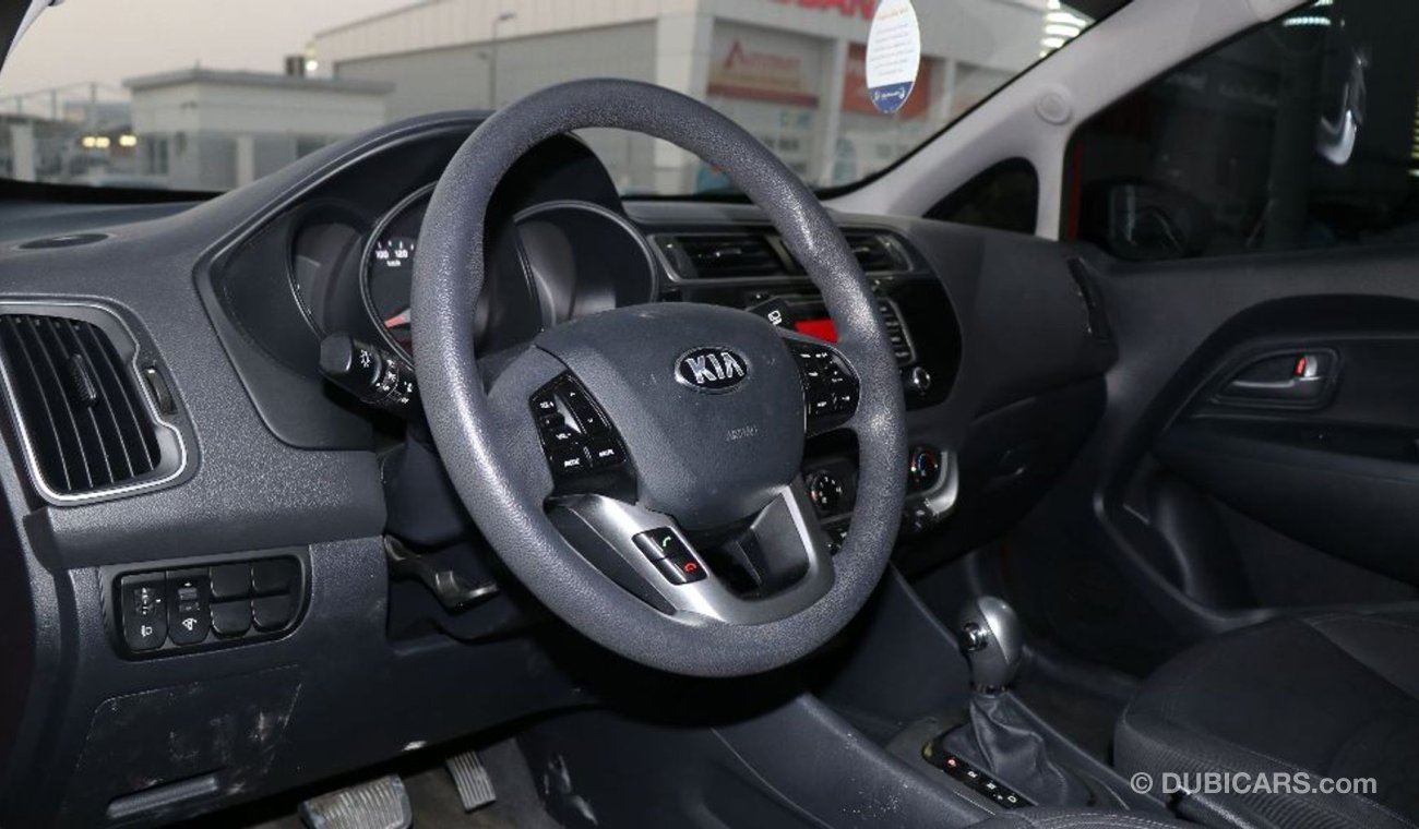 Kia Rio Kia Rio 2016 Gulf without accidents completely very clean inside and outside the state of the agency