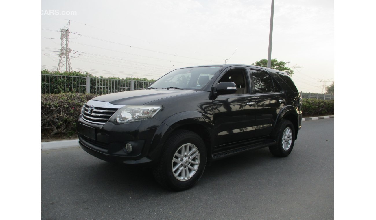 Toyota Fortuner 2.7 gulf 2012 full automatic 4 cylinder 4x4