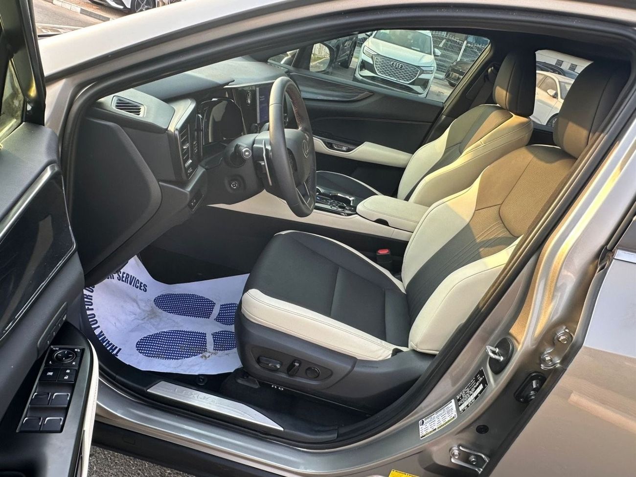 لكزس NX350 Nx350 premium 4x4 full option