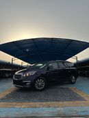 Kia Sedona car in perfect condition Kia sedona 2020 with engine capacity 3.3 car requires investment. in LX tri