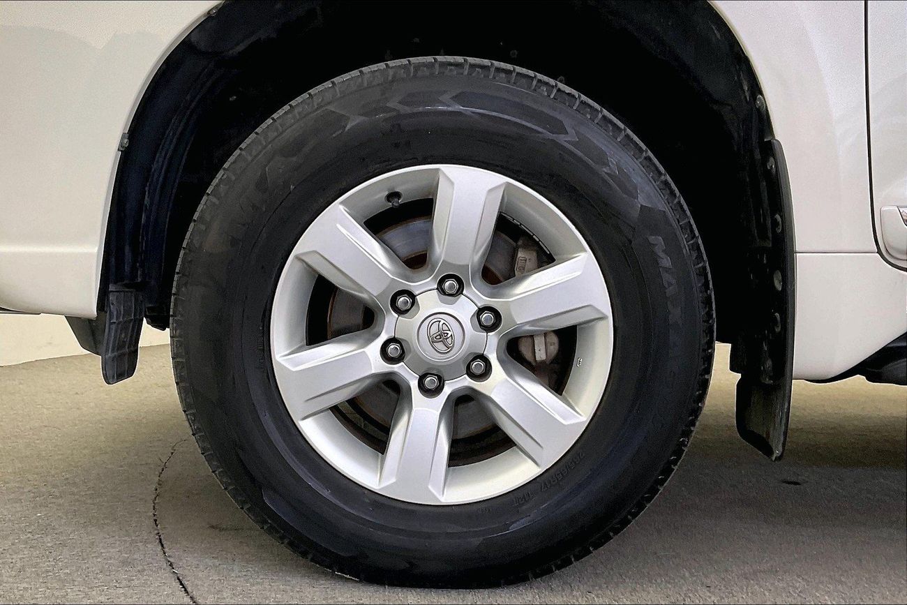 تويوتا برادو VXR | شامل الضمان | 0 ﺪﻔﻋﺓ ﺃﻮﻟﻯ