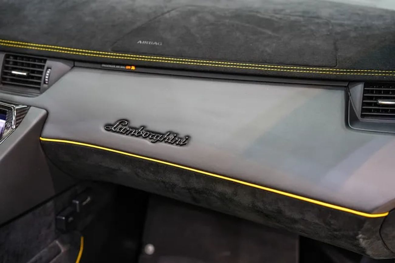 Lamborghini Aventador LP 770-4 Superveloce Jota Roadster 1 of 800, Gintani Exhaust, Lifting System, Carbon Ext/Int!!