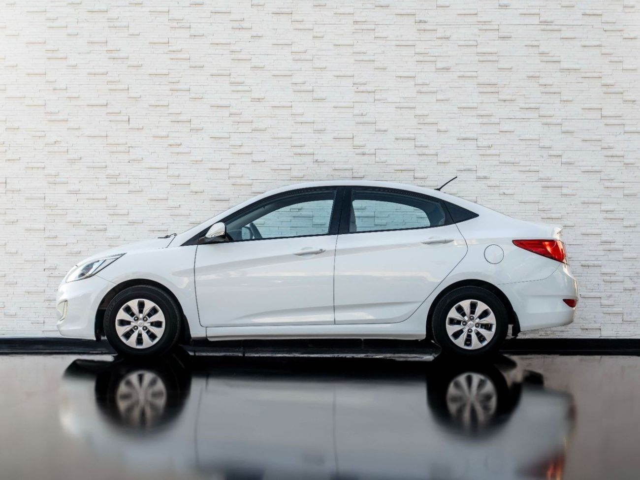 هيونداي أكسنت Base 1.6L (123 HP)