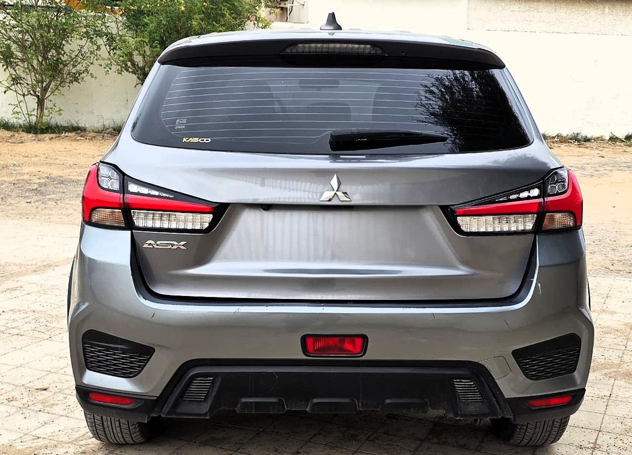 ميتسوبيشي ASX Low 2.0L FWD