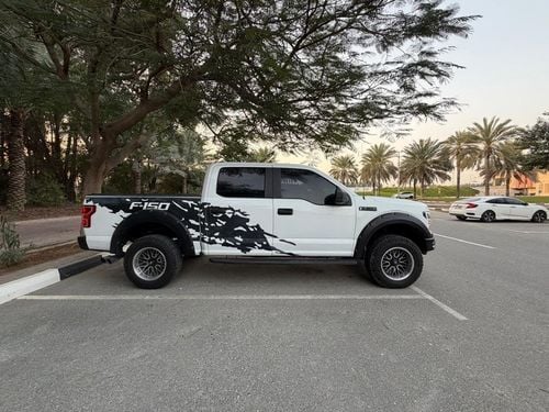 فورد F 150 XL 5.0L Double Cab Utility