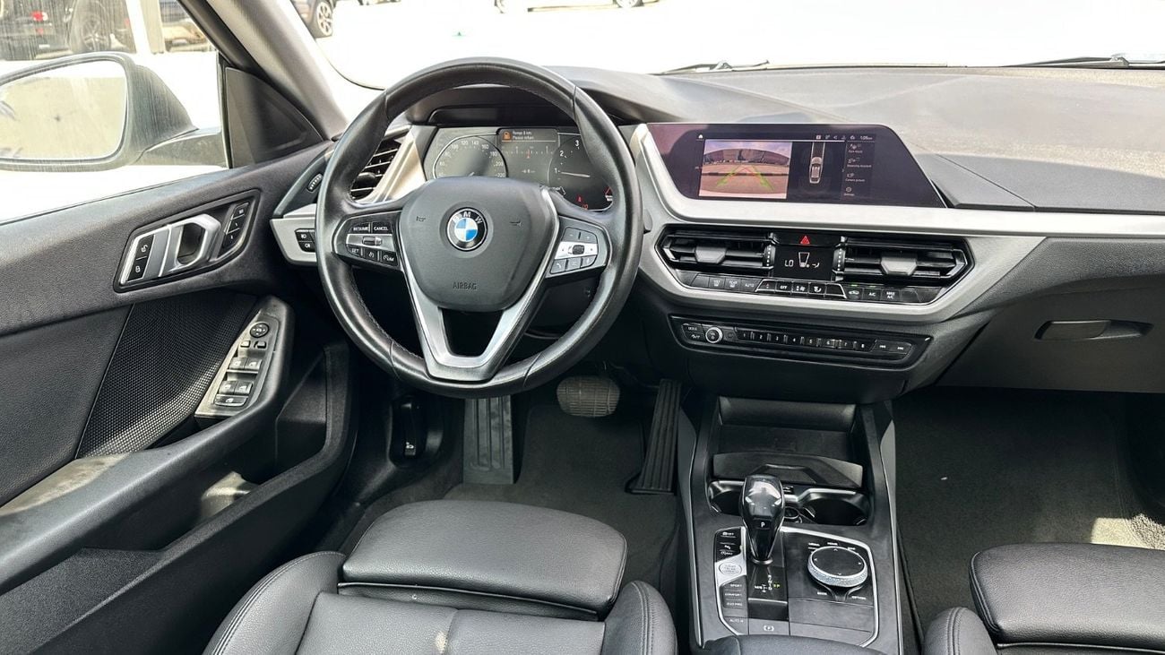 بي أم دبليو 218 Std 1.5L