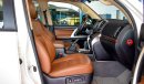 Toyota Land Cruiser VXR V8 5.7