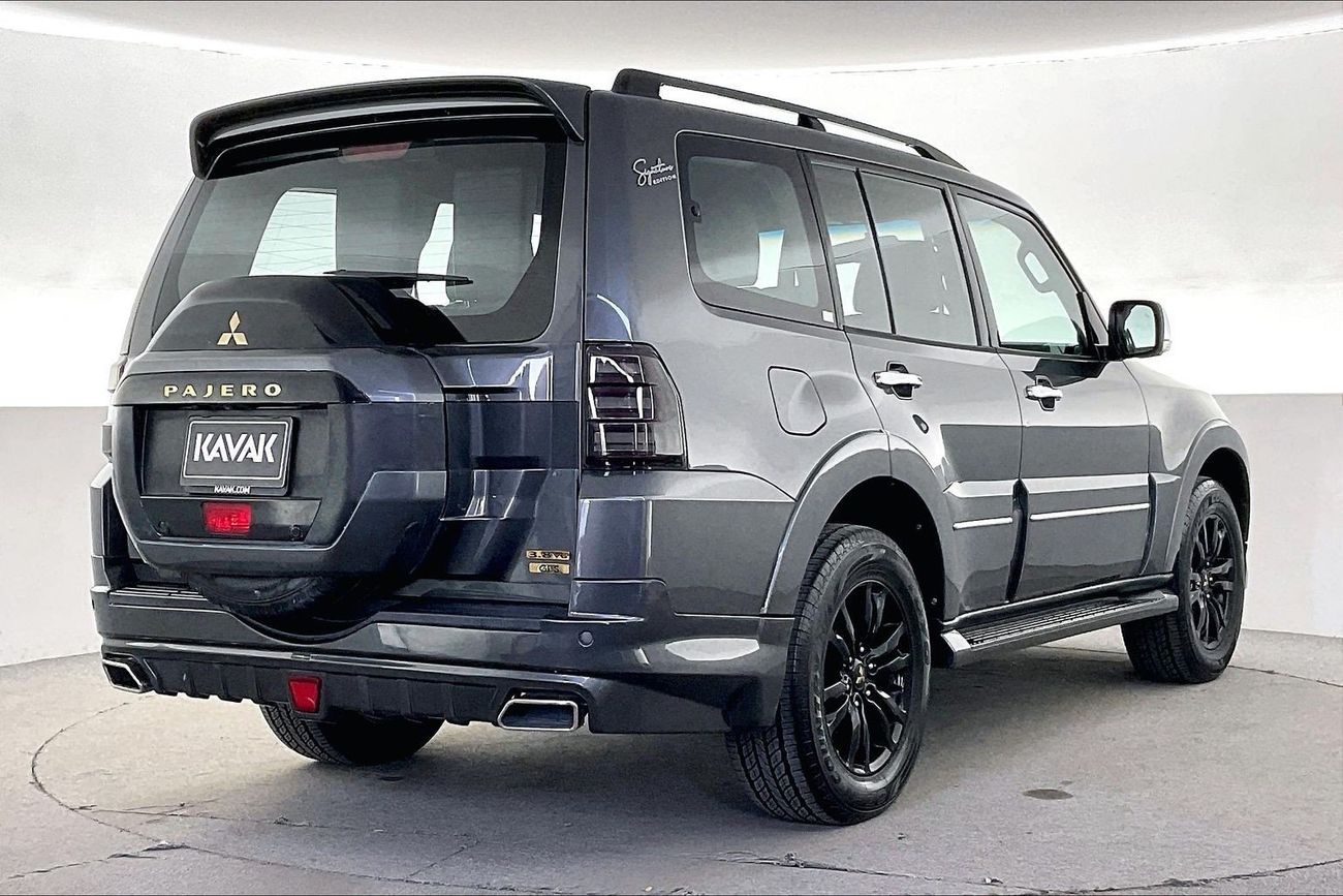 Mitsubishi Pajero Signature Edition | National Day Celebration | Guaranteed Warranty | 0 Down Payment