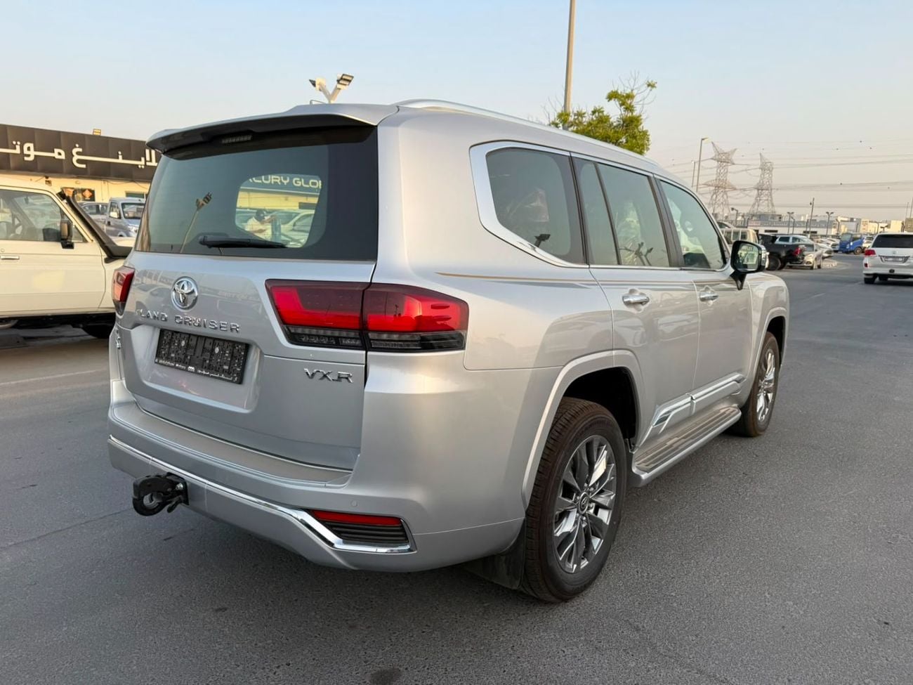 Toyota Land Cruiser LAND CRUISER VXR - A/T . Petrol 3.5L Twin Turbo  . 4X4 . 7 Seats . 2026 Model