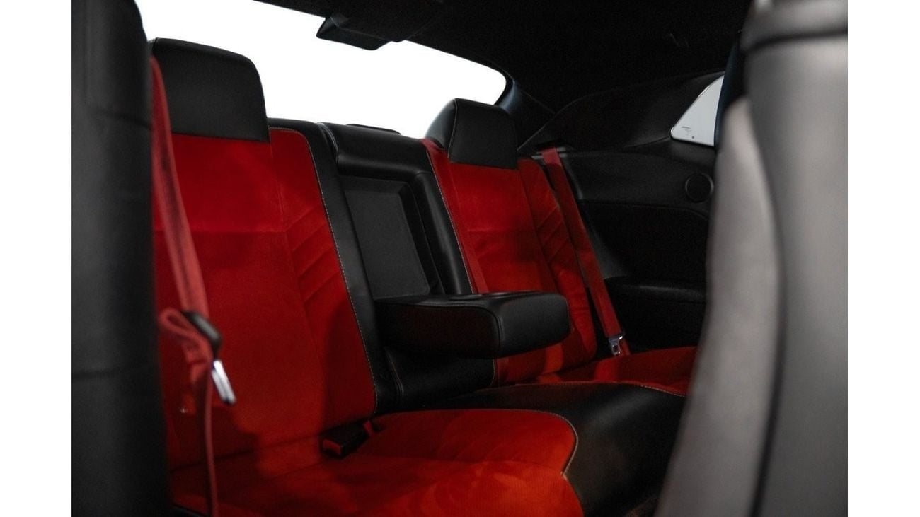 دودج تشالينجر SRT هيلكات 2015 Dodge Challenger Hellcat V8 707Bhp / Full-Service History