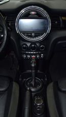 Mini Cooper S EXCELLENT DEAL for our Mini Cooper S ( 2018 Model ) in Green Color GCC Specs