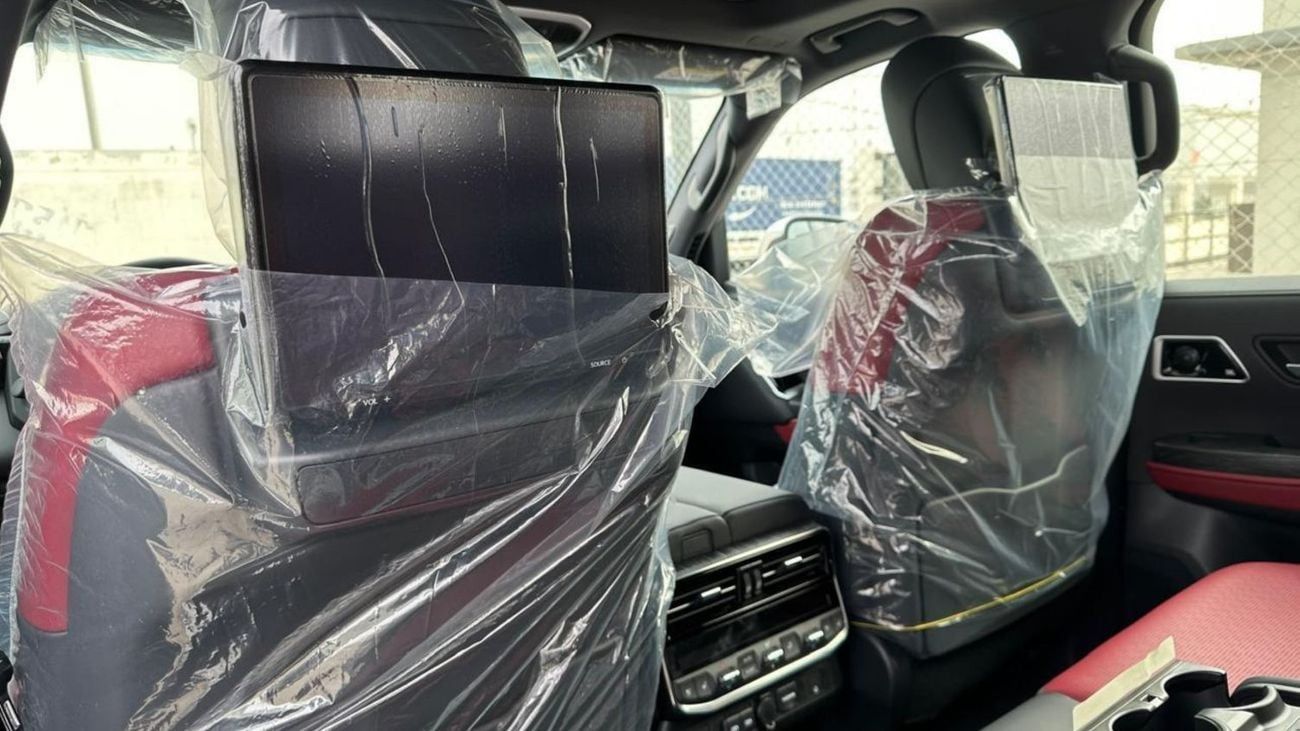 Toyota Land Cruiser 3.3L V6 Twin-Turbo Diesel VX-R ZX HIGH . 7 Seater . 5 Door