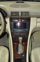 Mercedes-Benz C 180 EXCELLENT DEAL for our Mercedes Benz C180 Kompressor ( 2007 Model ) in Black Color GCC Specs