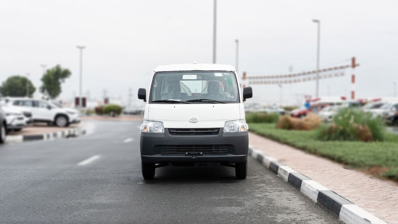 تويوتا لايت آيس 2026 Toyota LiteAce 1.5L AT Petrol (White-Black)
