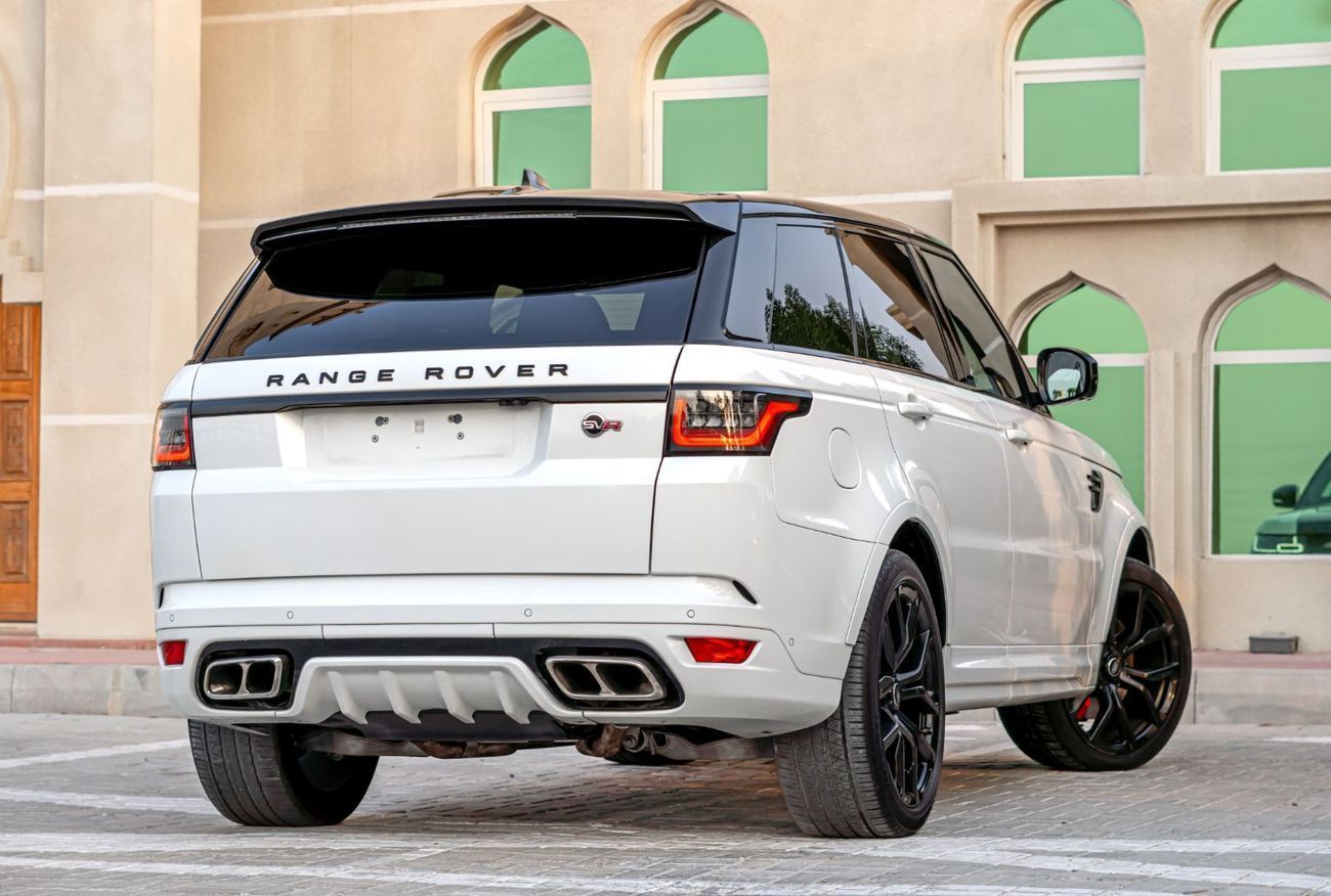 Land Rover Range Rover Sport SVR 5.0L (575 HP) 4WD