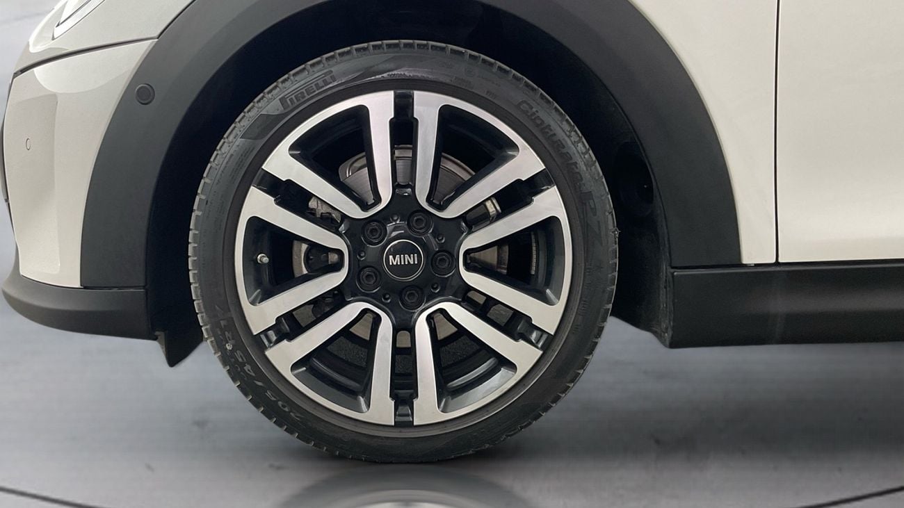 ميني كوبر 1.5 COOPER AUTO | شامل الضمان | 0 ﺪﻔﻋﺓ ﺃﻮﻟﻯ