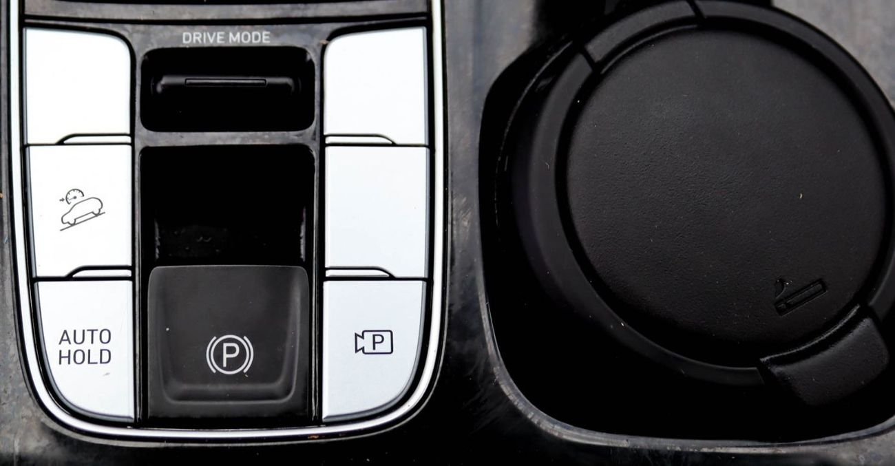 Hyundai Tucson Comfort 1.6L (178 HP) Hyundai Tucson 2.0L 2022 GCC, accident-free, in excellent condition 1431 P.M