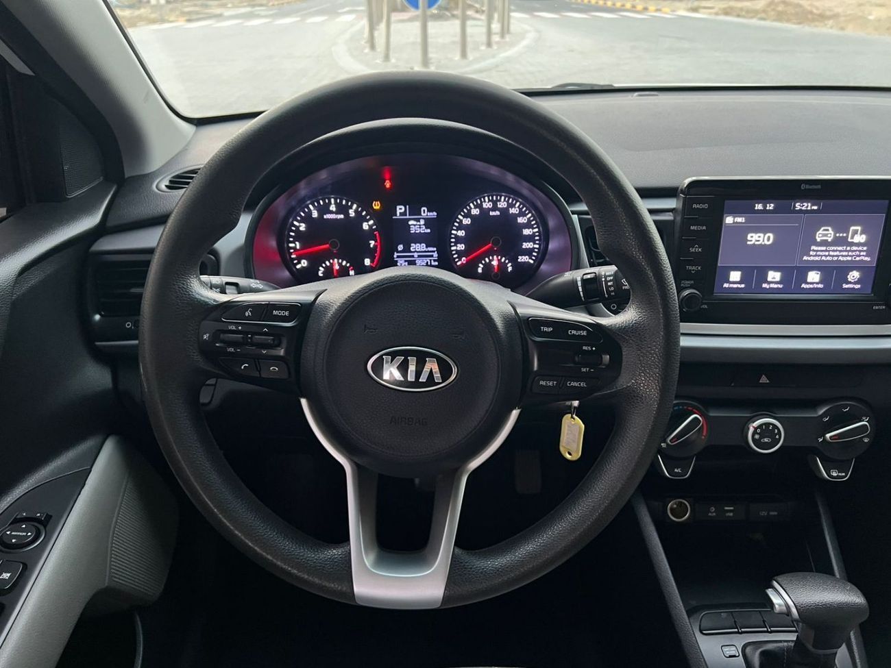 Kia Rio EX 1.4L (100 HP) Sedan