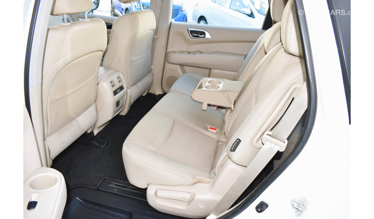 Nissan Pathfinder AED 1249 PM | 3.5L S 4WD V6 2019 GCC DEALER WARRANTY