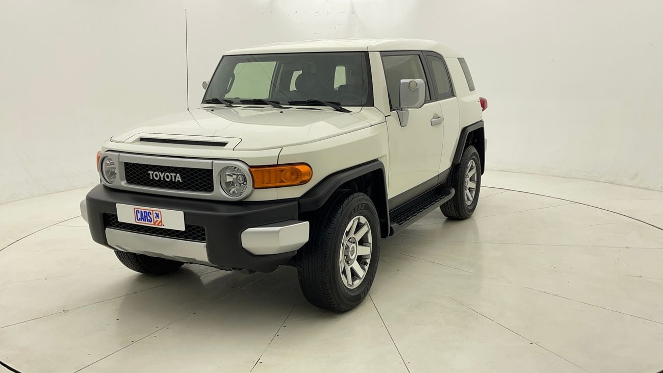 Toyota FJ Cruiser GXR 4 | Zero Down Payment | Home Test Drive