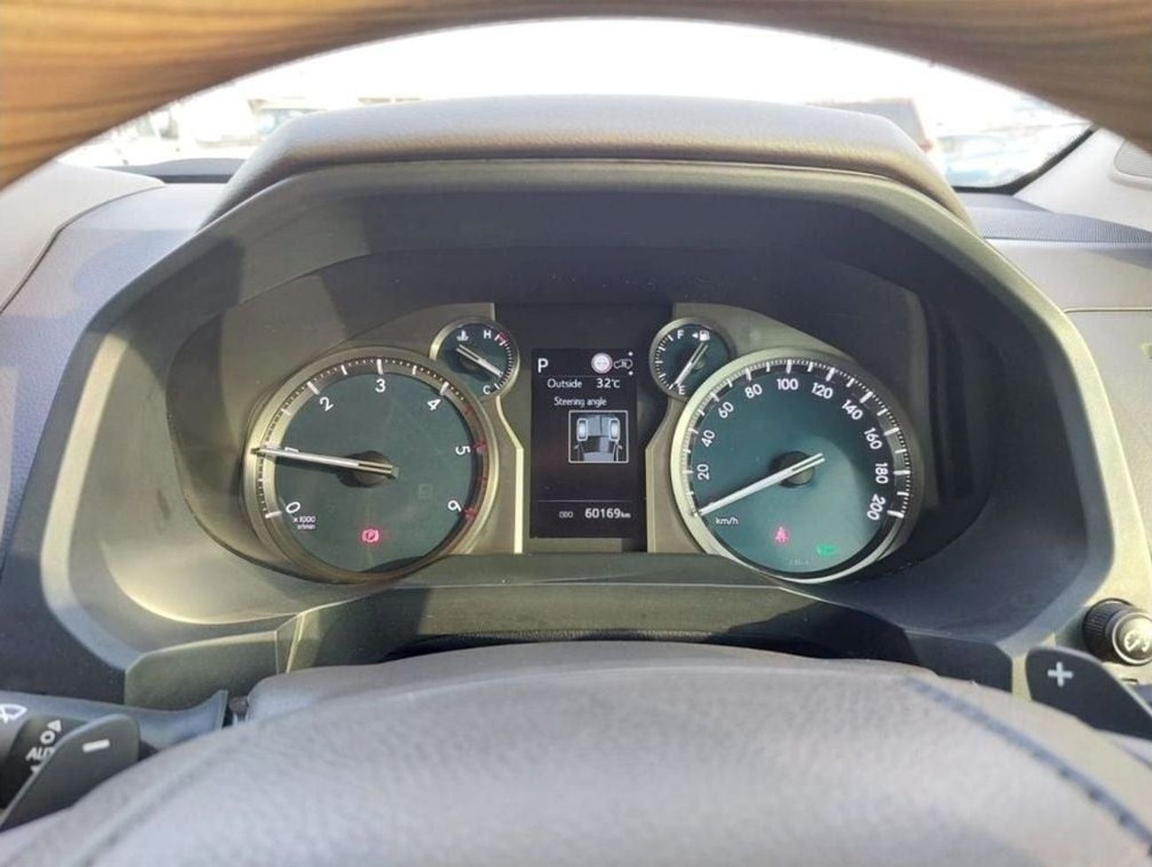 Toyota Prado TOYOTA LAND CRUISER PRADO (KAKADU) RIGHT HAND DRIVE 2.8 L DIESEL AUTOMATIC(PM49364)