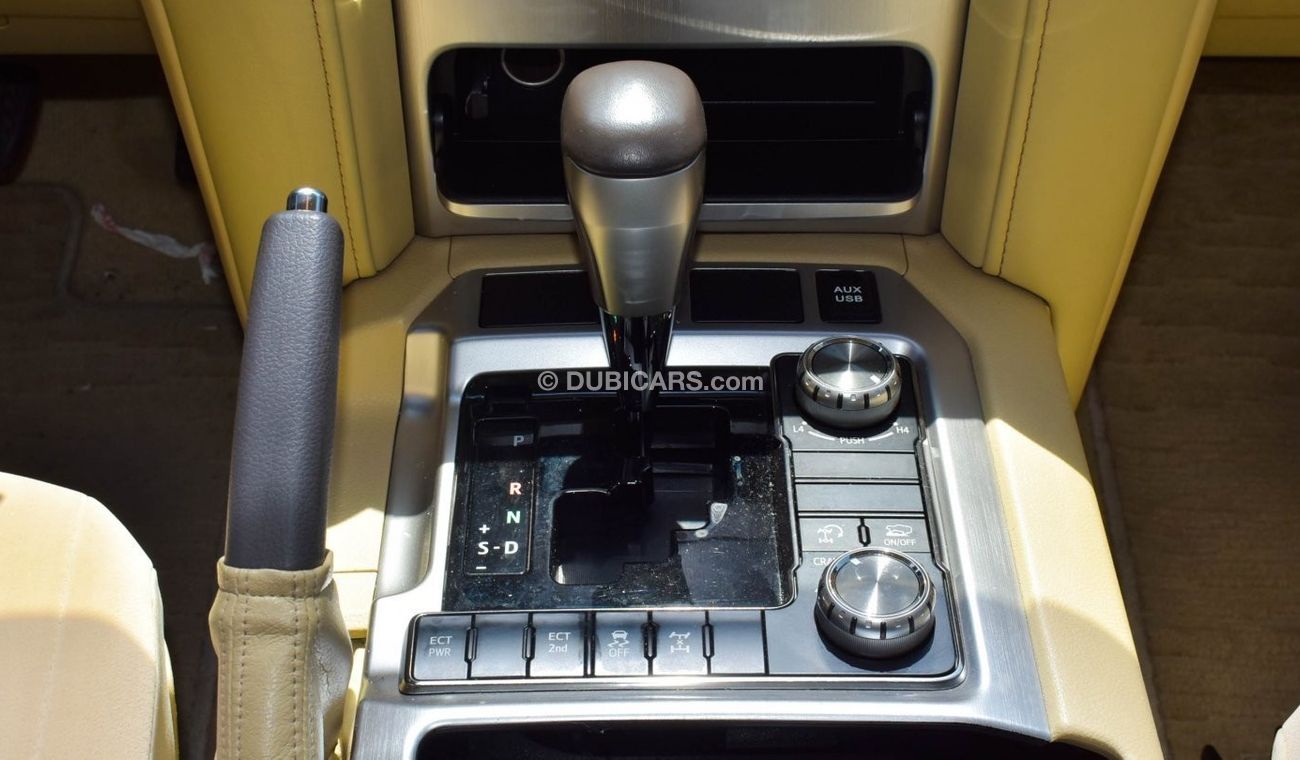 Toyota Land Cruiser V8 5.7 EXR