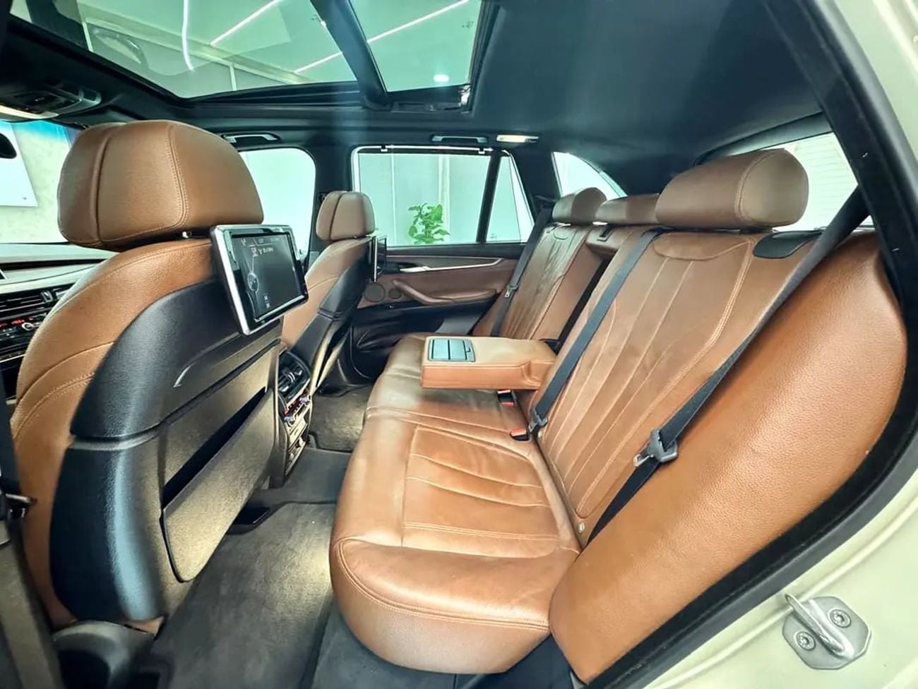 BMW X5 BEST XDRIVE50i || GCC SPECS || ACCIDENT FREE || SINGLE OWNER || FULLY LOADED