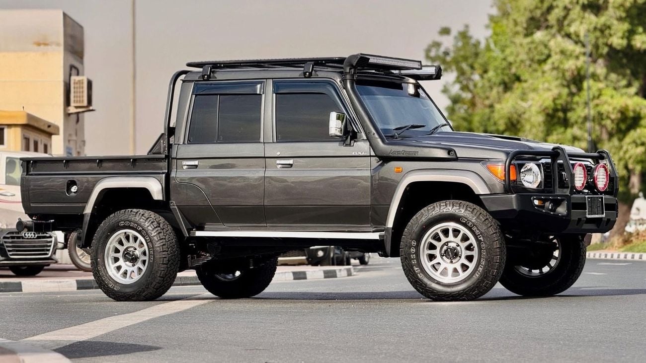 Toyota Land Cruiser Pick Up 2018 RHD Single Cabin Diesel Engine Full Option Very Clean And Perfect Condition