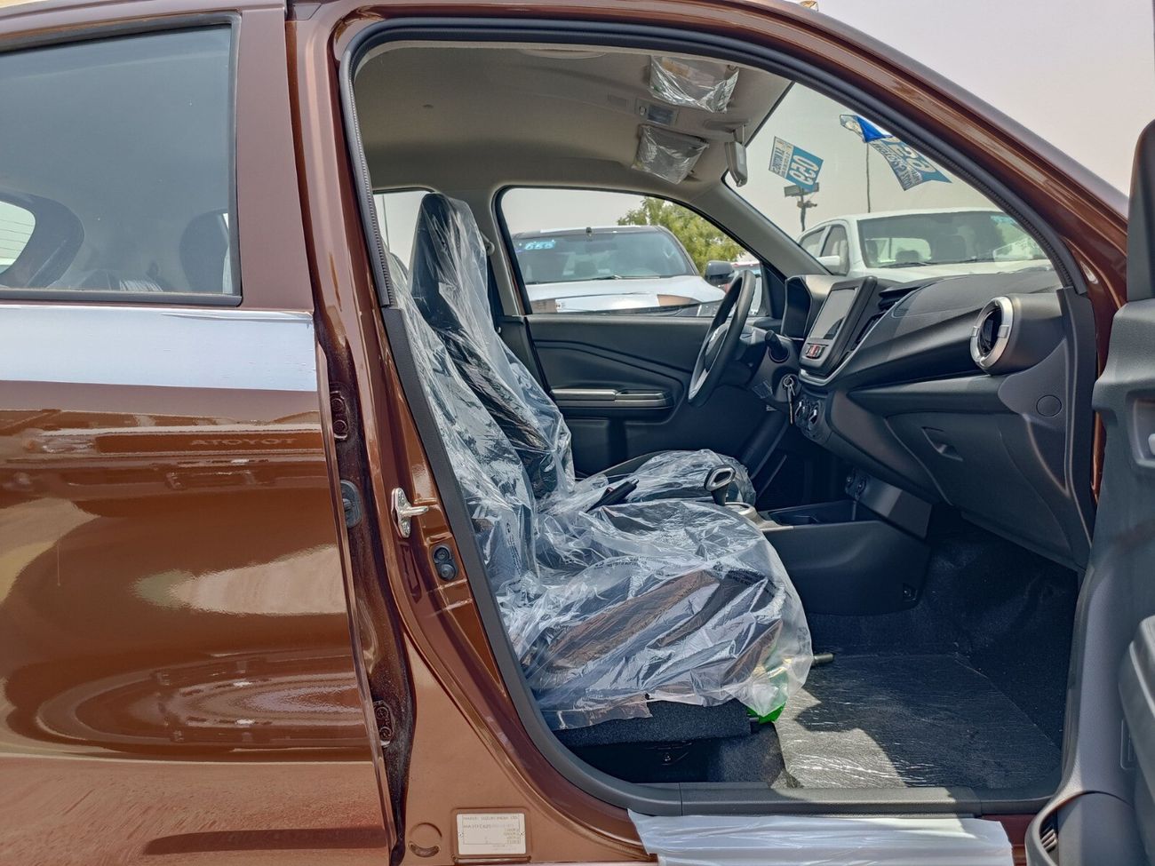 Suzuki Celerio 1.0L V4, GLX, Black Rims, A/T, Gear, SPECIAL OFFER  (CODE # CGLM)