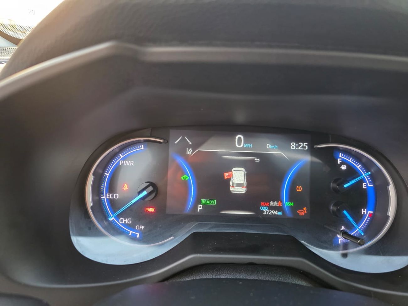 تويوتا راف ٤ 2.5L Limited Hybrid