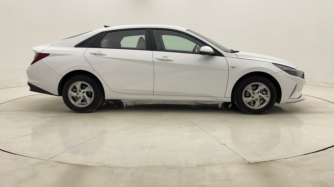 هيونداي إلانترا SMART 1.6 | بدون دفعة مقدمة | اختبار القيادة في المنزل