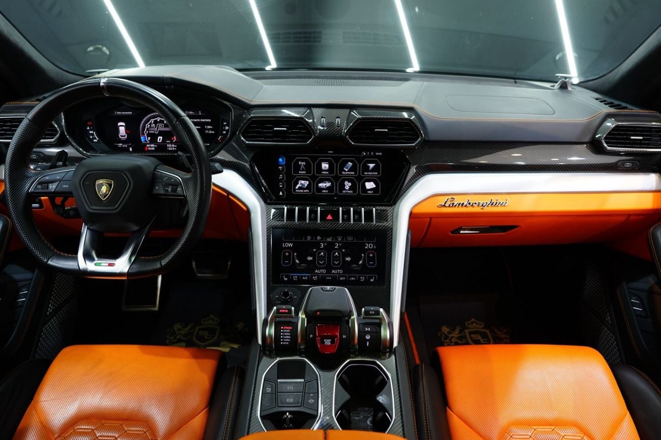 Lamborghini Urus STD Full Carbon Pack, Panoramic Roof, Individual Rear Seats, Dealer Warranty!!