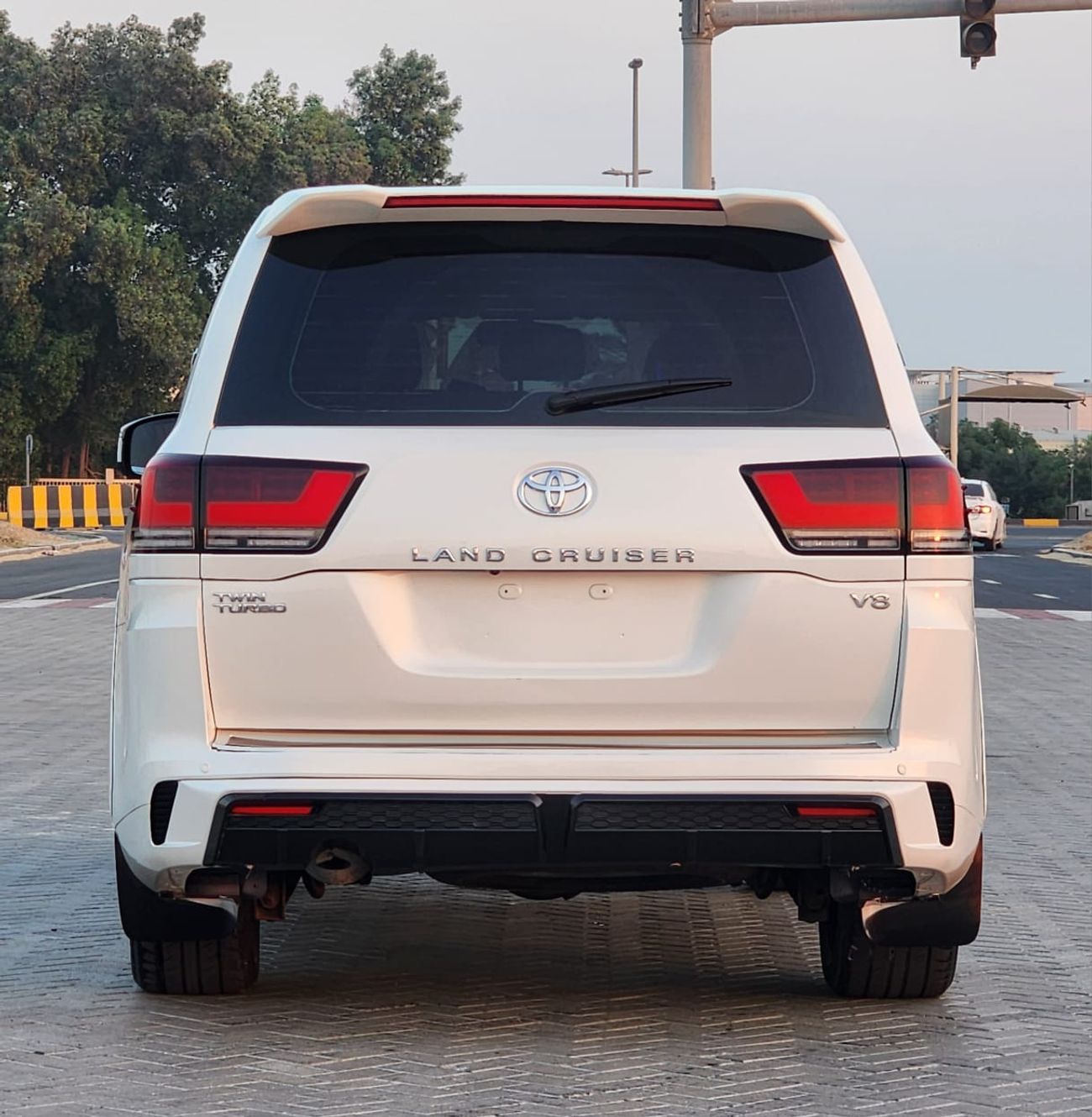 تويوتا لاند كروزر GXR V8 MODEL 2009 UPGRADE 2024